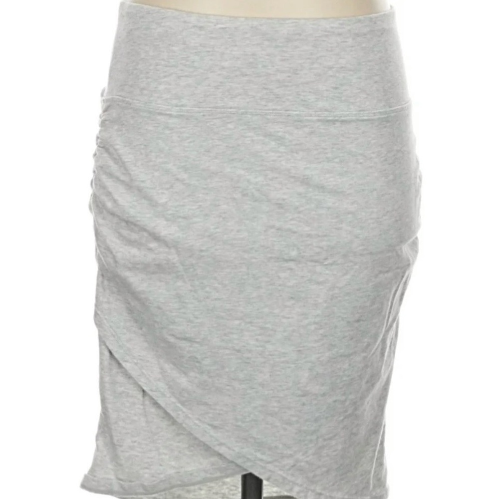 Athleta Heather Gray Transcend Skirt